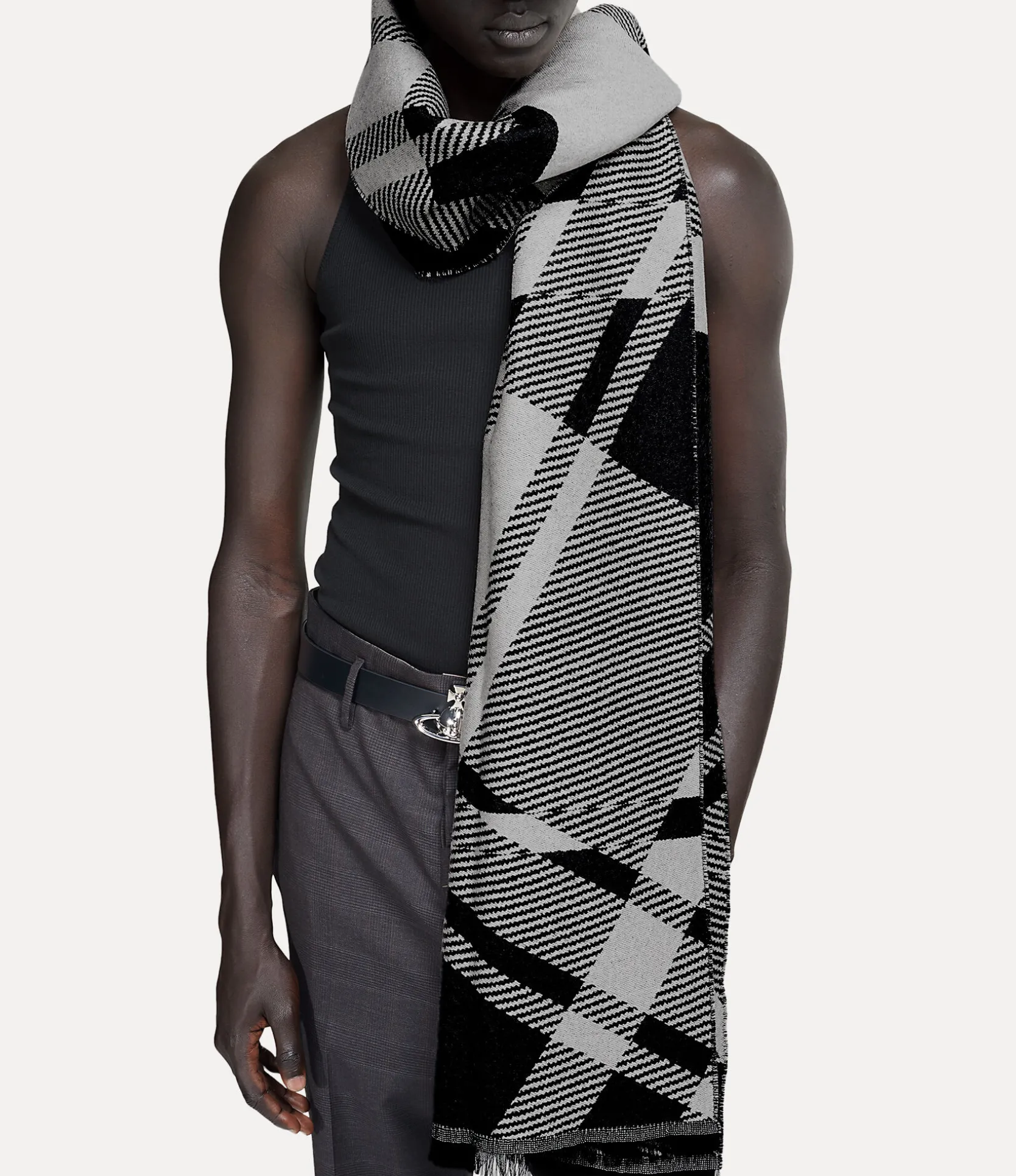 Bruce Scarf