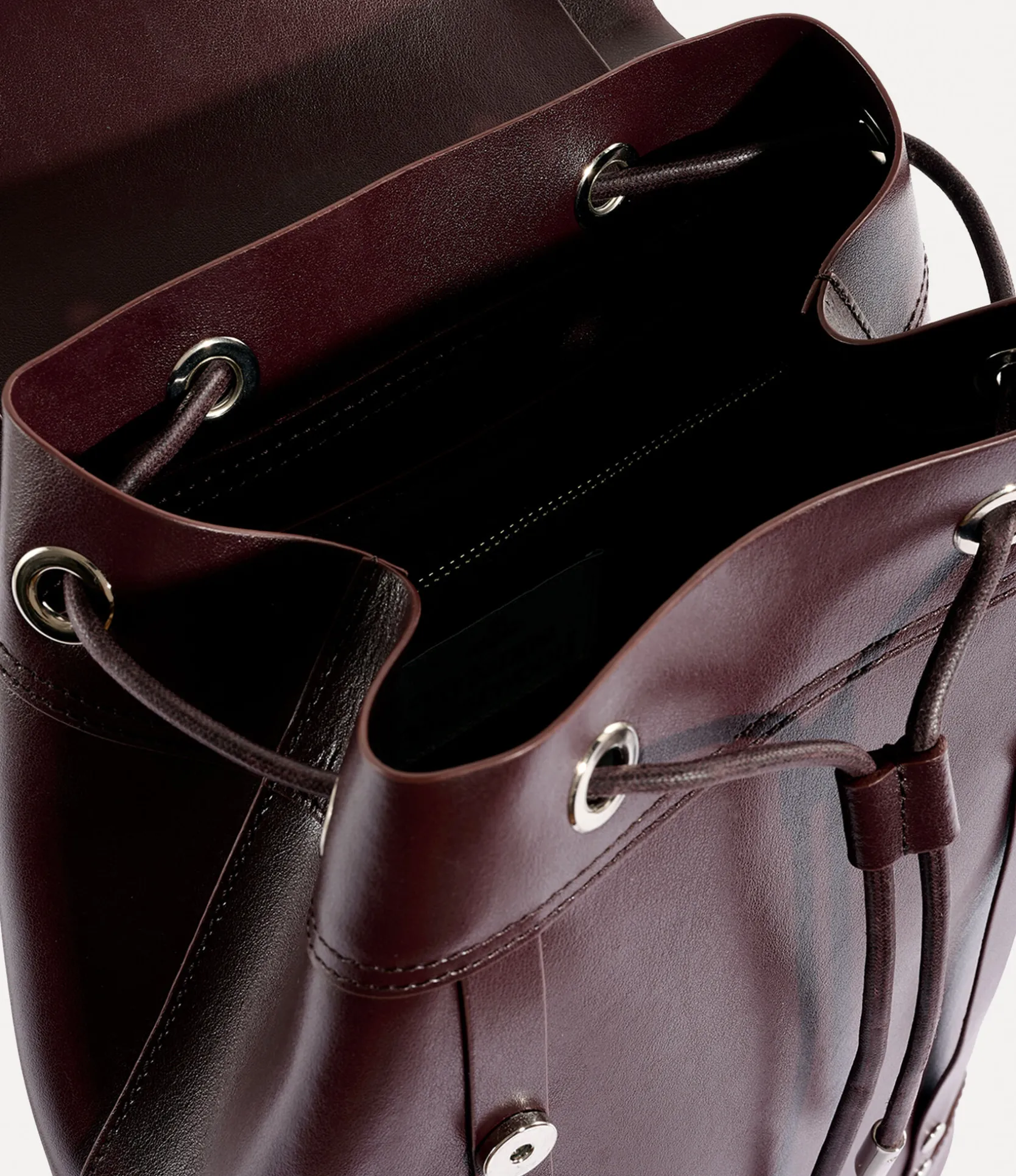 Max Backpack
