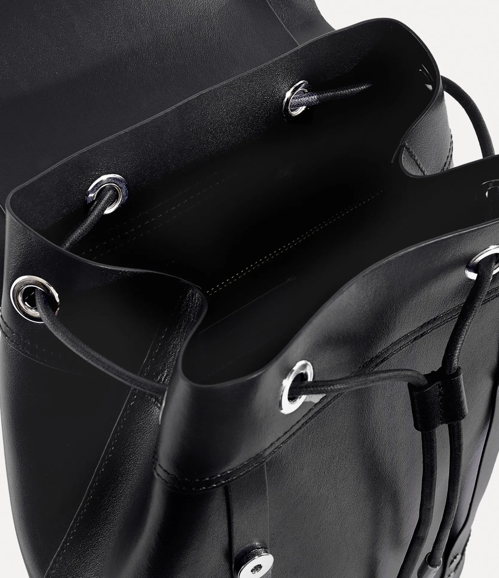 Max Backpack